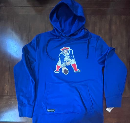 New England Patriots Throwback Logo Hoodie Adult Medium NWT