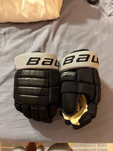 Pro Stock LA Kings Bauer pro series pro stock gloves