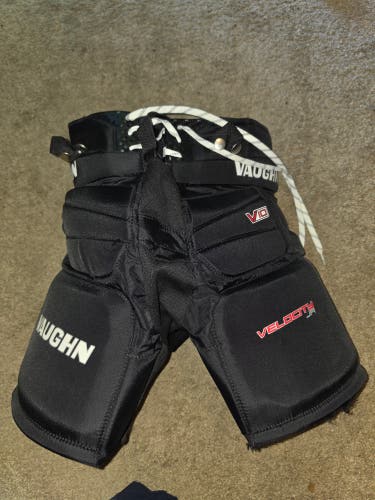 Junior Medium Vaughn Velocity Hockey Goalie Pants (Used)