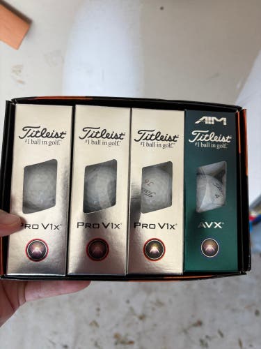 Titleist Pro V1x Balls 9 + 3 AVX (New)