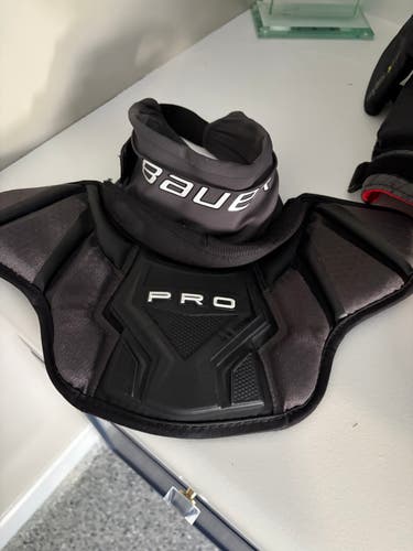 Goalie Neck Guard Bauer / Senior