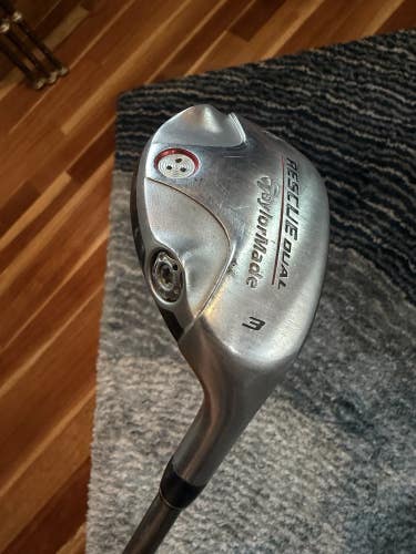 TaylorMade Rescue Dual 3 Hybrid Wood 19*  Diamana Graphite Shaft Stiff Flex