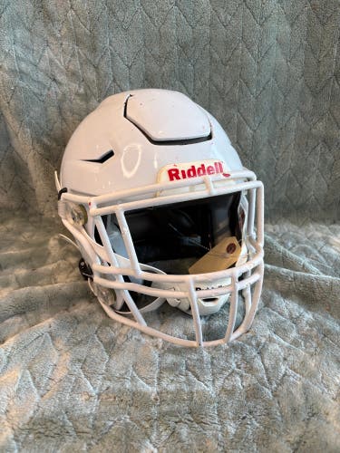 Youth Small Riddell SpeedFlex Helmet (Used)