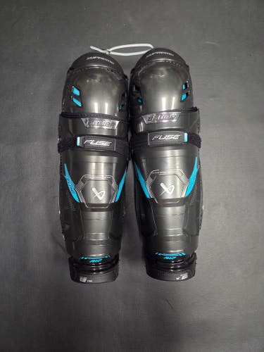 Brand New Senior Bauer Supreme Fuse 16" Shin Pads
