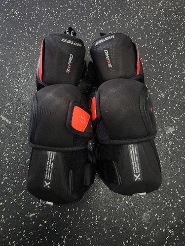 Used Bauer 3X PRO Senior Elbow Pads MD 11849-S000043224