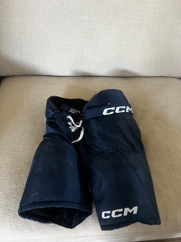 Junior Large CCM Next Hockey Pants (Used)