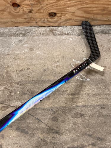 Senior Bauer Vapor Flylite Hockey Stick Left Hand 70 Flex (Used)