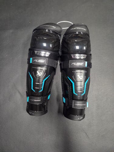 Brand New Youth Bauer Supreme Fuse 10" Shin Pads