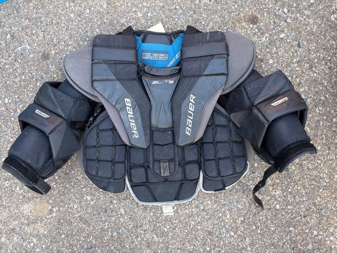 Intermediate Small Bauer Elite Goalie Chest Protector (Used)
