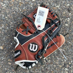 Wilson A500 RH Baseball Glove 11.5" (Used)