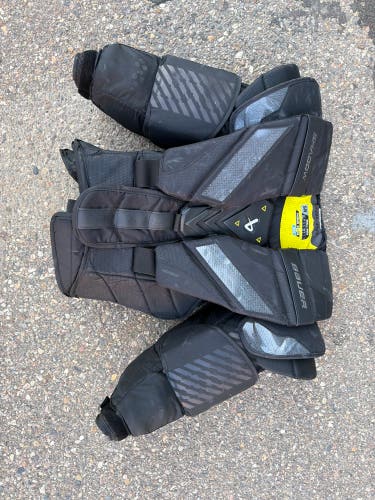 Senior Small Bauer Shadow Goalie Chest Protector (Used)