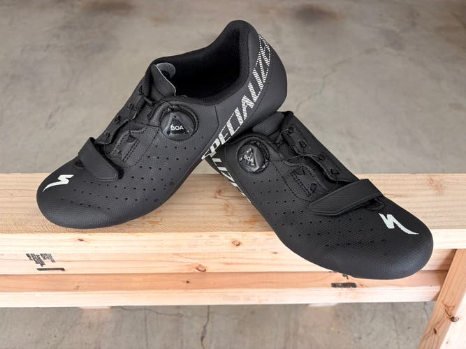 Specialized Torch 1.0 Cycling Shoes Black Men's Adult Size M 9.0 (W 10.0) EU 42.0 (Used)