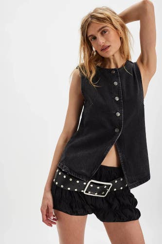 Free People We The Free Aimee Vest Womens Small Black Denim Button Front KFC1228