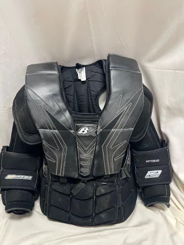 Oettinger Large Brian's Optik 2 Goalie Chest Protector Pro Stock (Used)