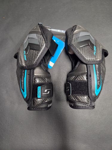 Brand New Junior Medium Bauer Supreme Fuse Elbow Pads