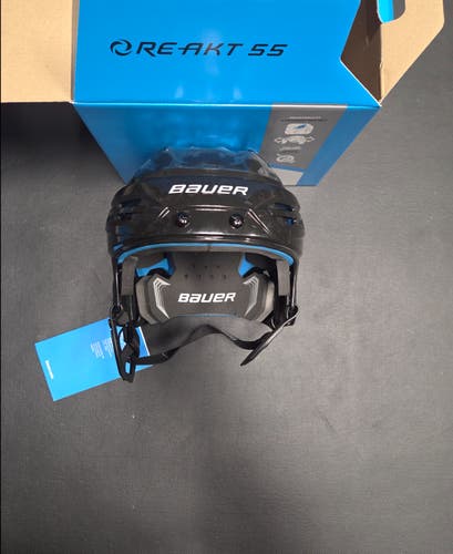 New Senior Small Bauer Re-akt 55 Helmet Only Black