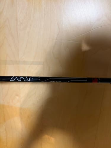 TaylorMade Reax Shaft Senior Flex Graphite Shafts (8i and 9i)