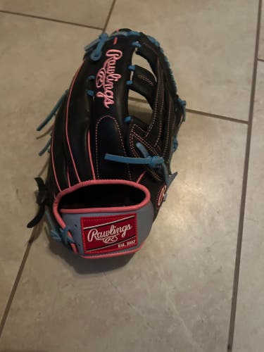 Rawlings R9 RH Outfield Baseball Glove 12.75" (Used)