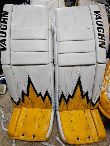 GAUTHIER Penguins Vaughn V10 Iceberg White Game Worn Goalie Leg Pads Senior 35