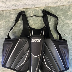 Medium Youth STX Stallion 200 Shoulder Pads (Used)