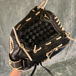 Black Mizuno Prospect Select RH Pitcher's Baseball Glove 12" (Used)