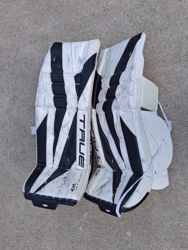 33+2" True Catalyst 7X3 Goalie Leg Pads (Used)