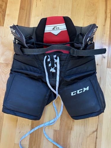 Junior Medium CCM E2.5 Hockey Goalie Pants (Used)