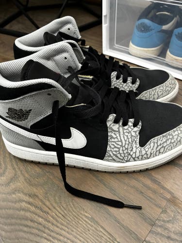 Elephant Toe - Men's Size M 8.5 (W 9.5) Adult Air Jordan 1 Mid Shoes (Used)