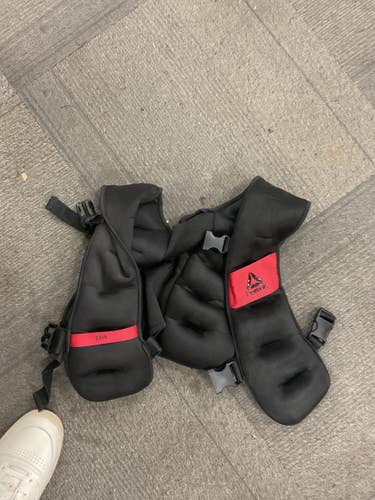 Used Reebok DELTA Weight Vest 20 lb 11614-S000243056