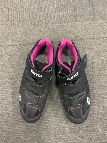 Used Giro Bike Shoes Adult Purple Senior 6 11614-S000243046
