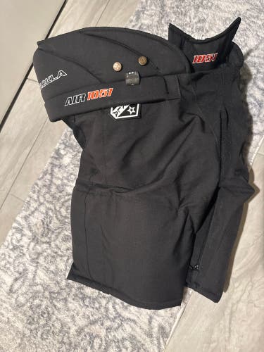 Men's Senior Size 52 Tackla Air 1051 Hockey Pants (New)