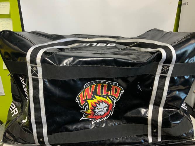 Used Bauer GILLETE WILD Sr Hockey Carry Black 11823-S000041551
