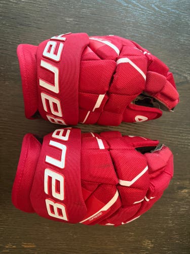 Bauer Supreme Mach Gloves 14" (Used)