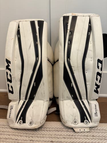 23" CCM Premier R1.5 Goalie Leg Pads (Used)