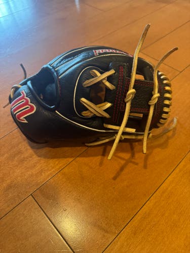 Marucci Acadia RH Baseball Glove 11.25" (Used)