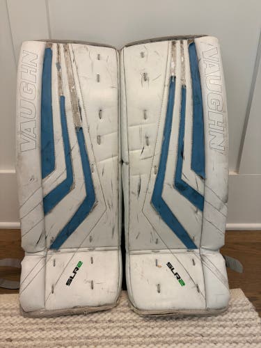 24" Vaughn Ventus SLR2 Goalie Leg Pads (Used)