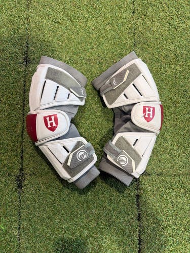 Harvard Large Maverik Max Arm Pads