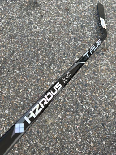 Youth True HZRDUS ARC Hockey Stick Left Hand 30 Flex (Used)