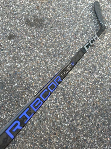 Junior CCM Ribcor Trigger 9 Hockey Stick Left Hand 40 Flex (Used)