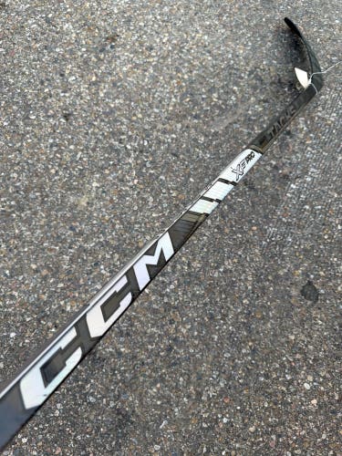 Senior CCM Tacks XF Pro Hockey Stick Right Handed 75 Flex (Used)