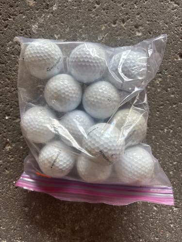 TaylorMade Balls 12 Pack (1 Dozen) (Used)