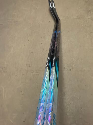 Intermediate Bauer Nexus Tracer Left Hand Hockey Stick P88 55 Flex (New) - 2 pack