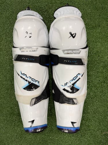 Bauer Vapor FlyLite Shin Pads | 16" Senior