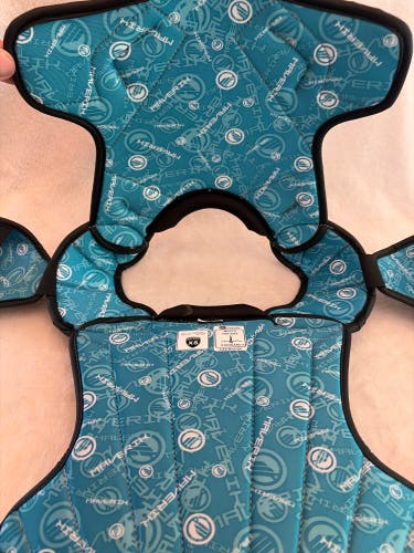 XS Youth Maverik MAX EKG Shoulder Pads (Used)
