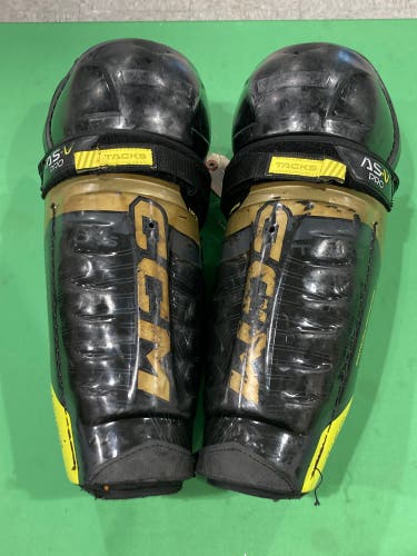 Senior CCM Tacks AS-V Pro Shin Pads 14" (Used)