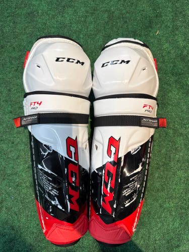 Junior CCM JetSpeed FT4 Pro Shin Pads 12" (Used)