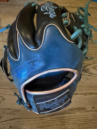Rawlings Heart of the Hide RH Infield Baseball Glove 11.75" (Used)