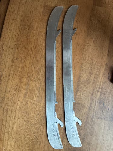 Bauer Fly-X 272 mm (Used)