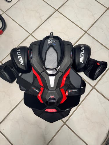 Men's Large Senior Bauer Vapor 3X Pro Shoulder Pads