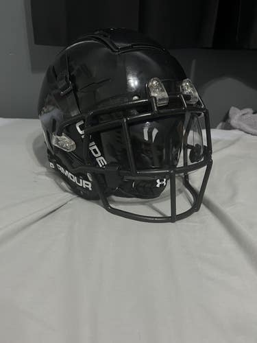 Black Adult Small Schutt F7 Helmet (Used)